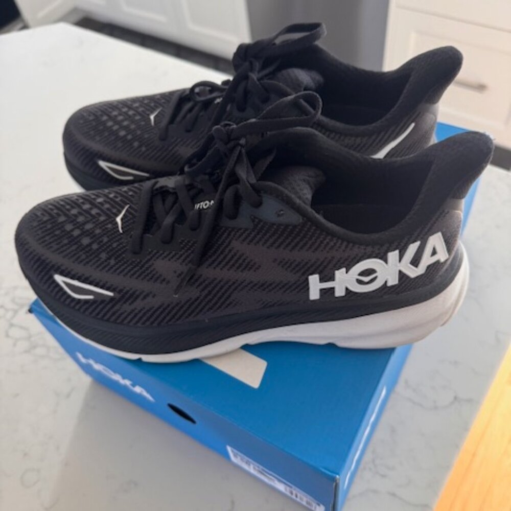 Hoka Clifton 9 Road Running Shoes - Women's Size 8.5